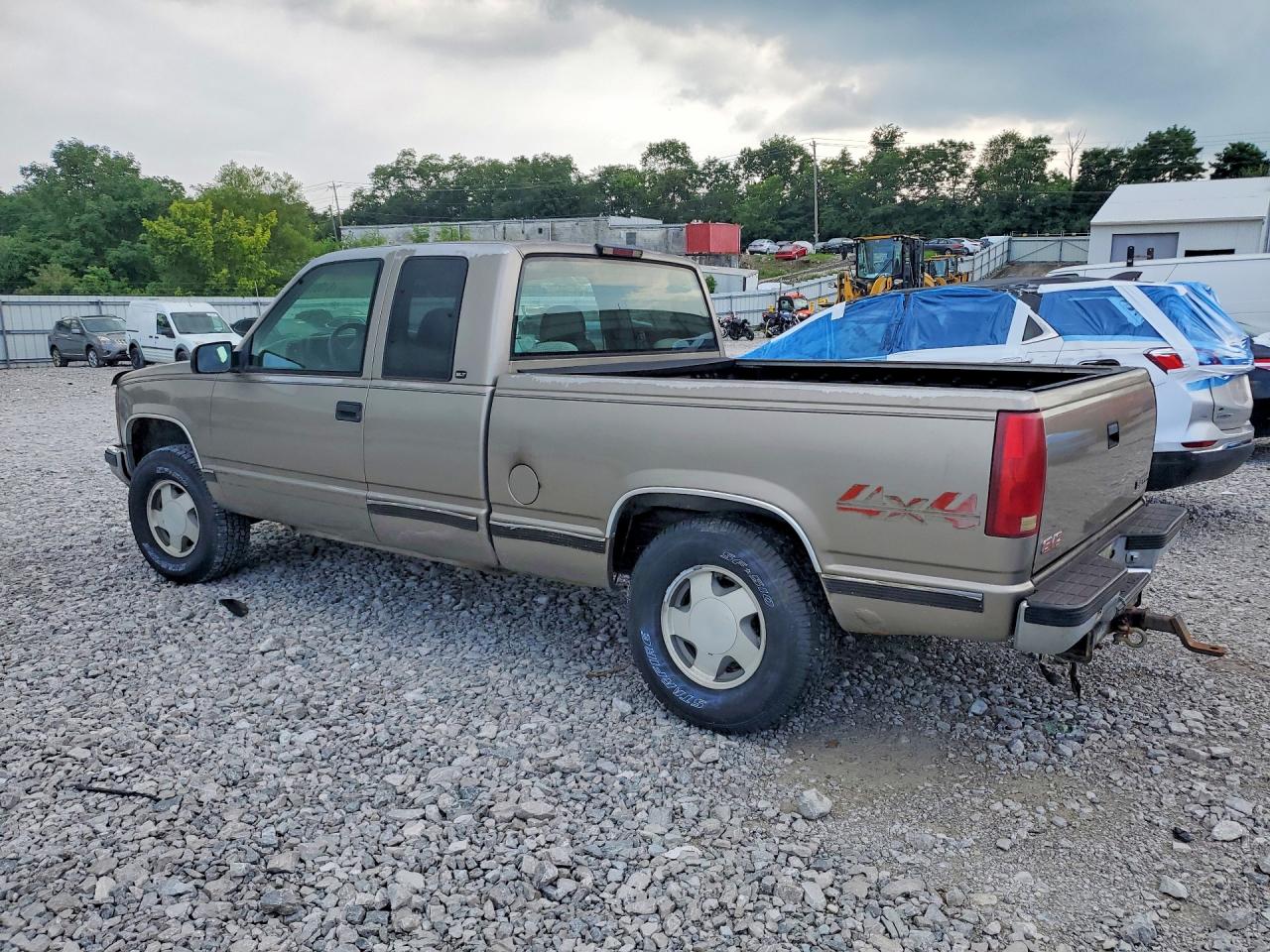 1998 GMC SIERRA
