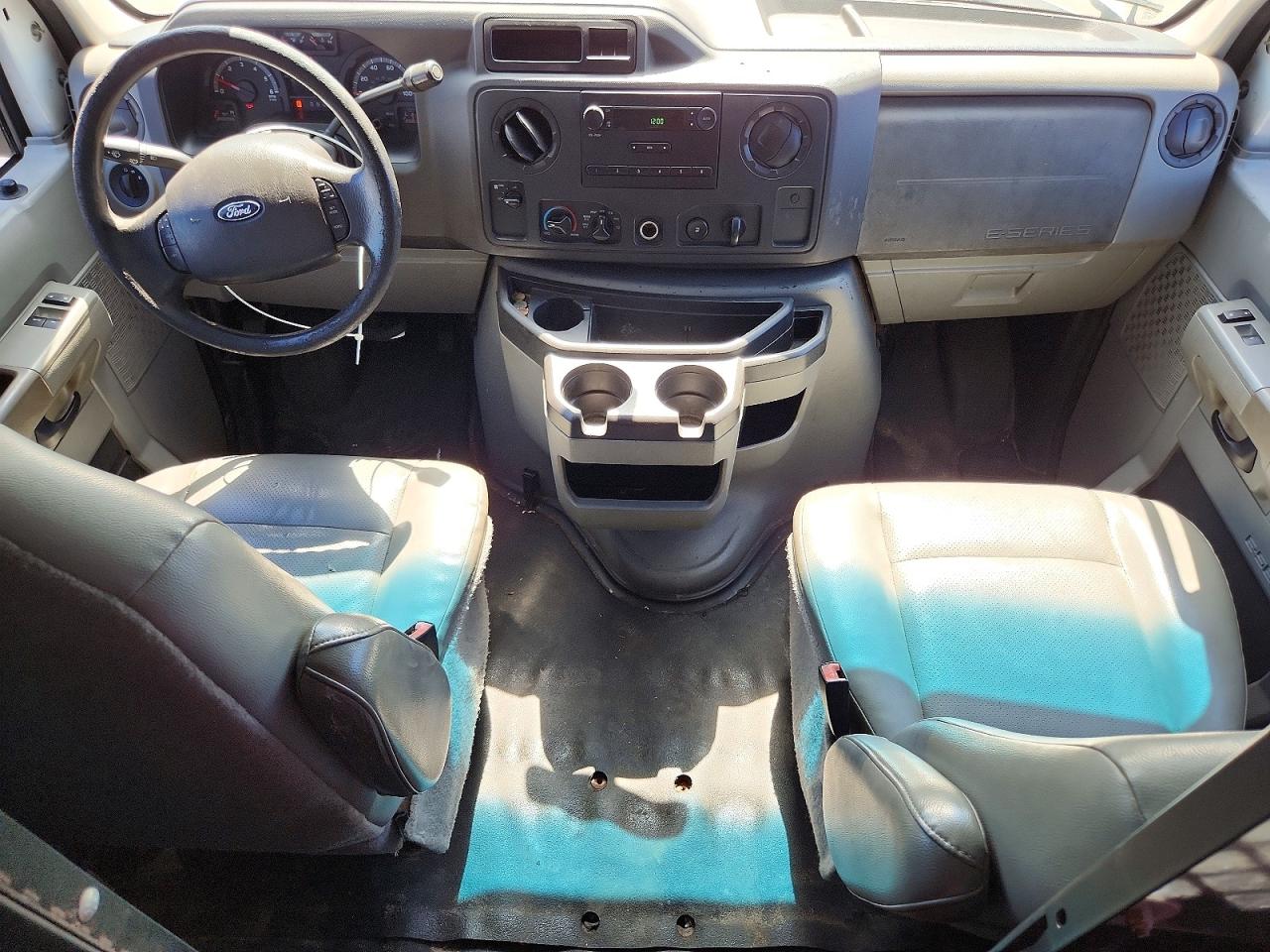 2011 FORD ECONOLINE