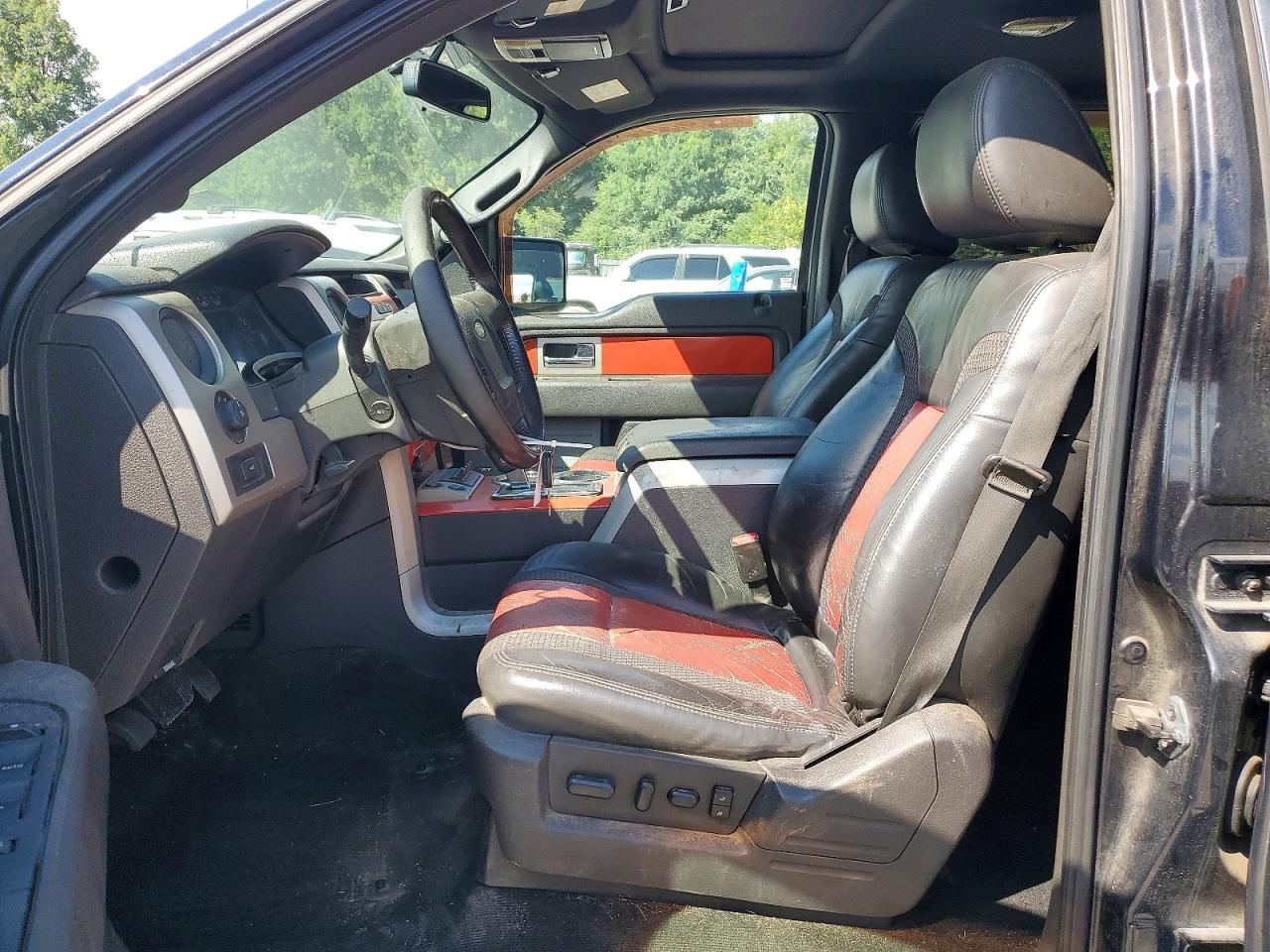 2011 FORD F150