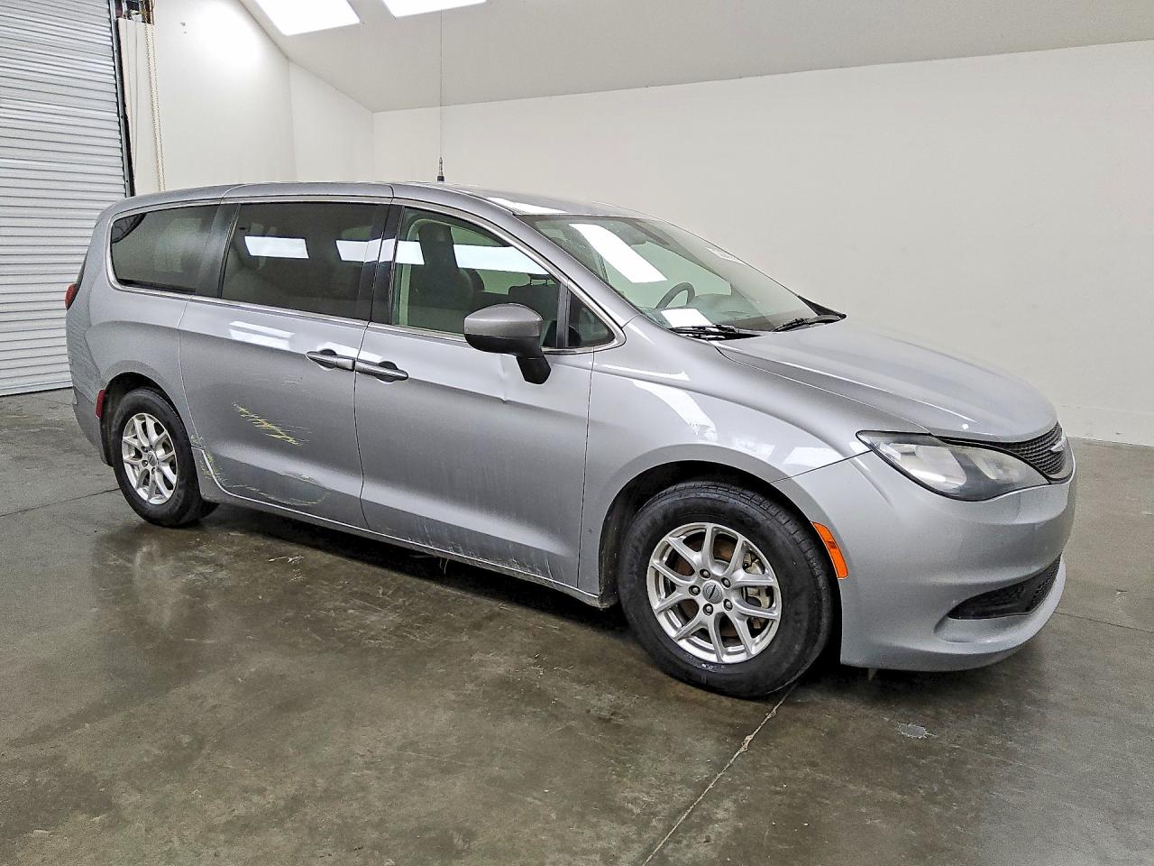2021 CHRYSLER MINIVAN