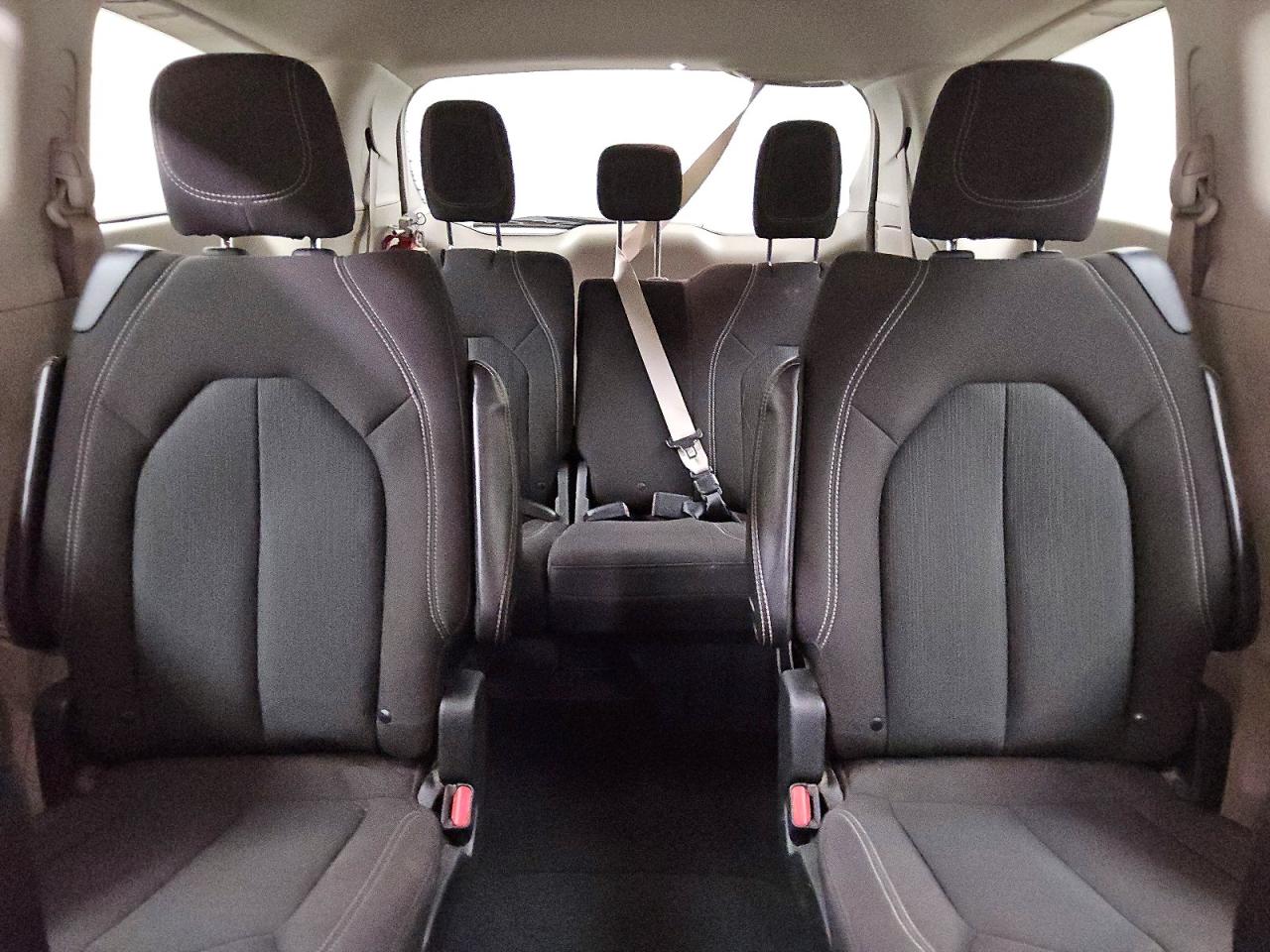 2021 CHRYSLER MINIVAN