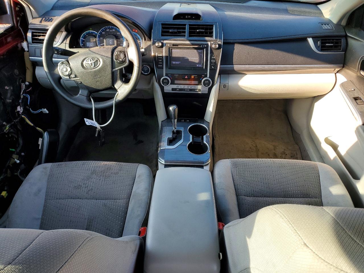 2014 TOYOTA CAMRY SOLA