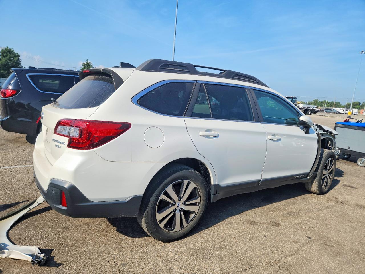 2019 SUBARU OUTBACK