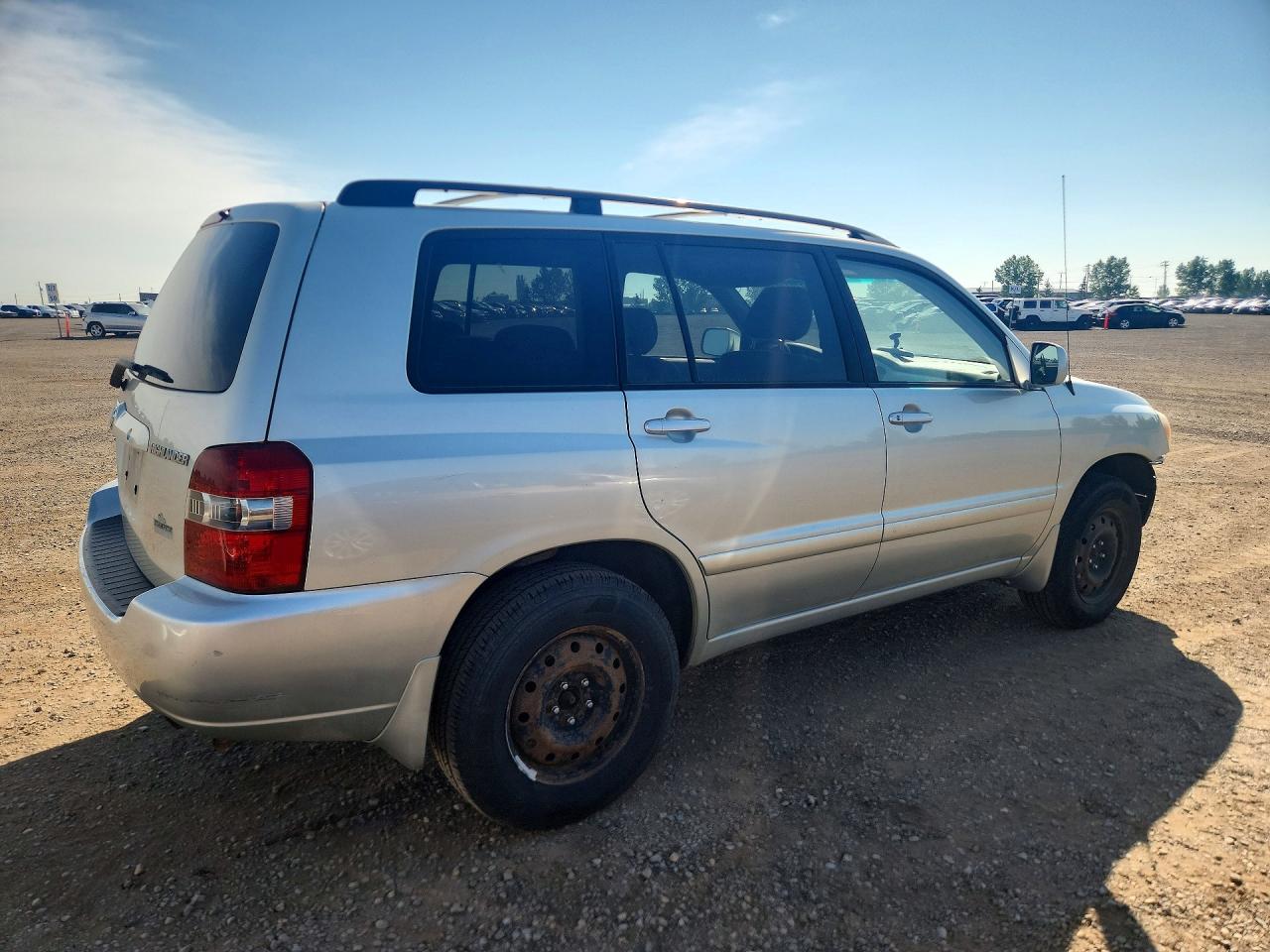 2005 TOYOTA HIGHLANDER