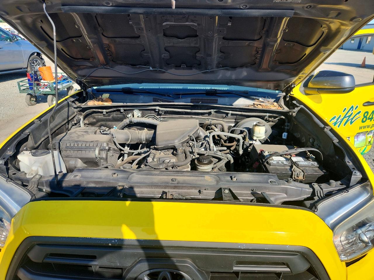 2016 TOYOTA TACOMA