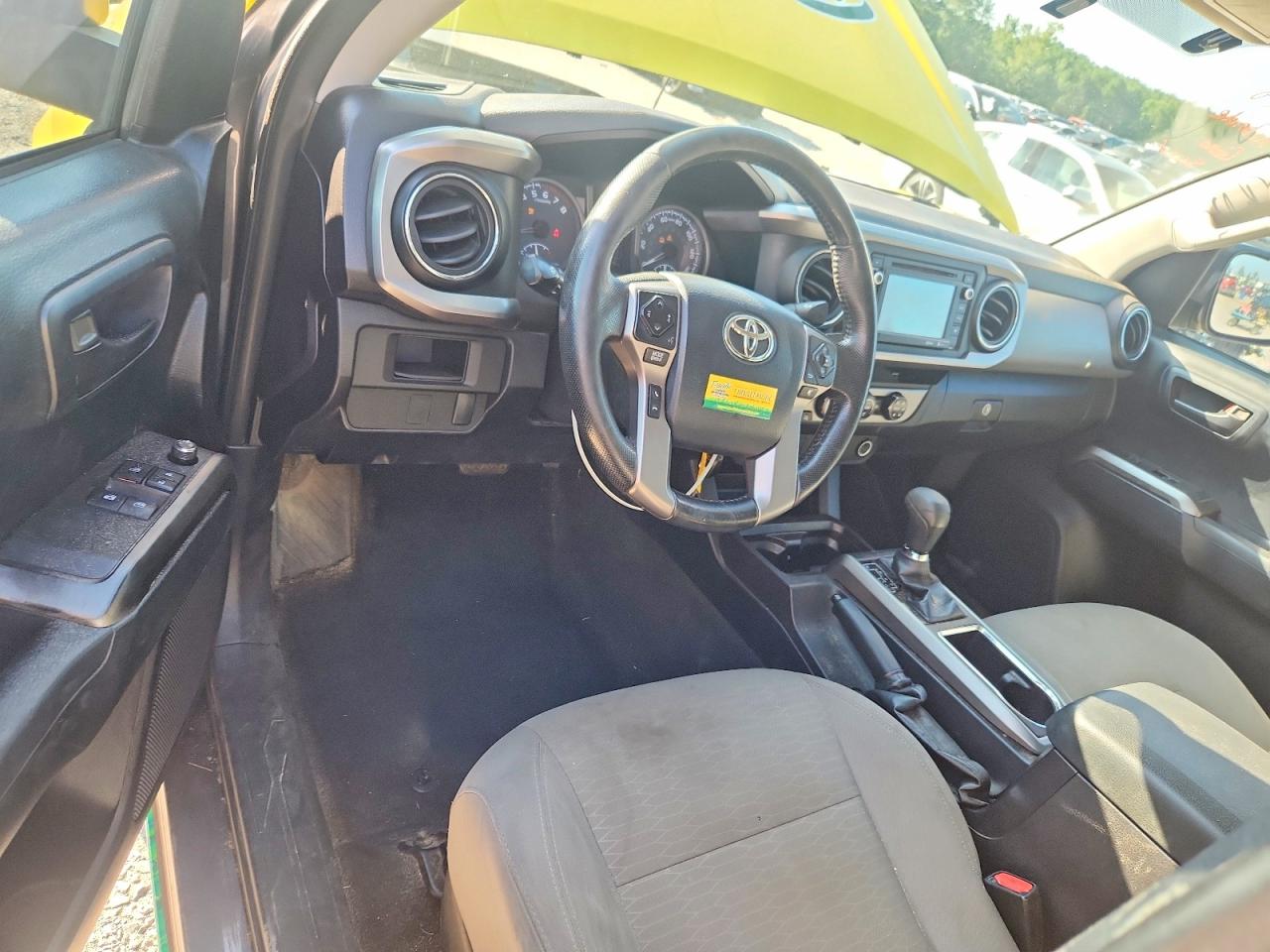 2016 TOYOTA TACOMA