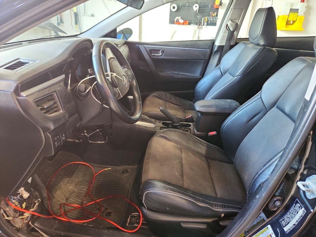 2016 TOYOTA COROLLA