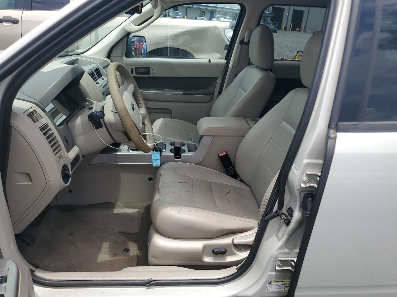2009 FORD ESCAPE