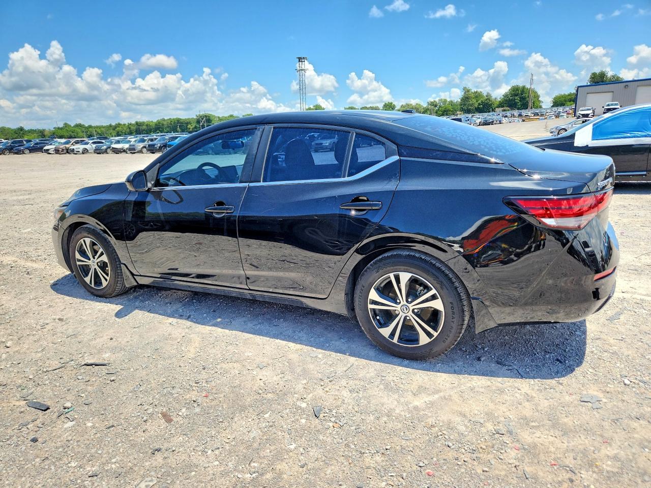 2023 NISSAN SENTRA