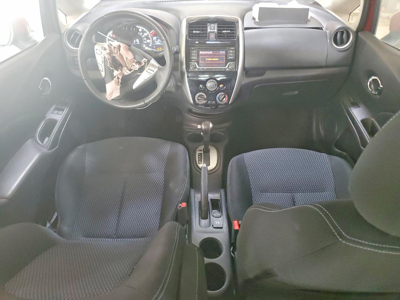 2015 NISSAN VERSA