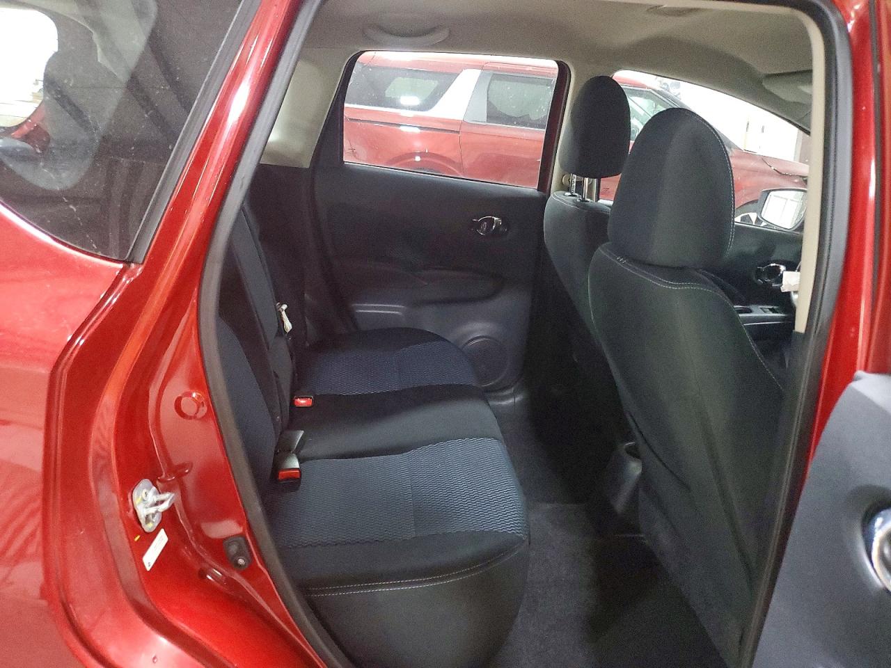 2015 NISSAN VERSA