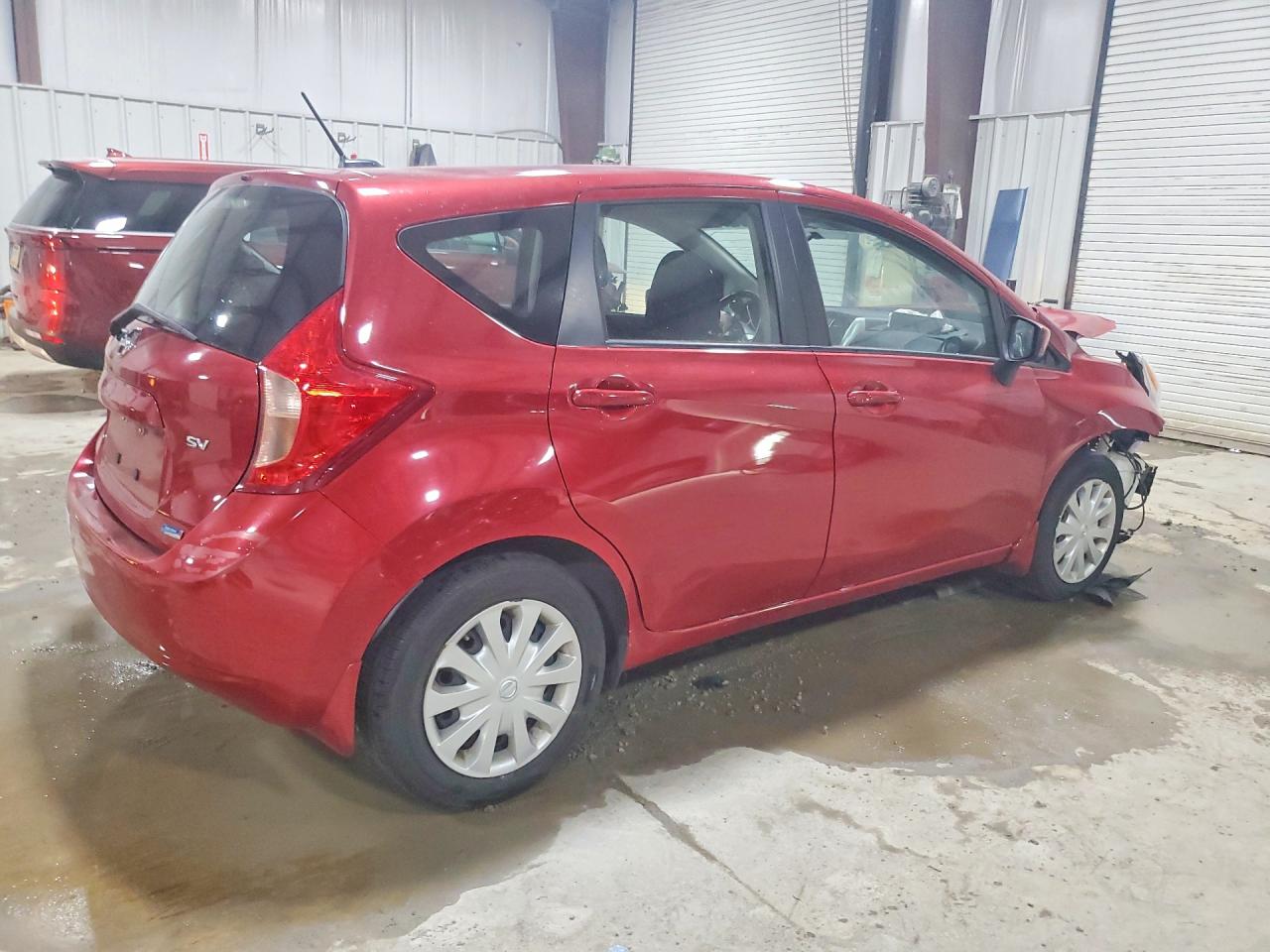 2015 NISSAN VERSA
