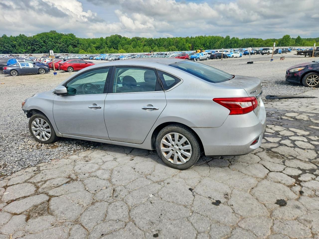 2016 NISSAN SENTRA