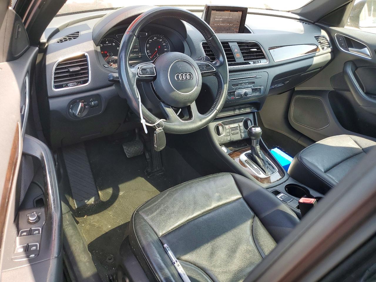 2016 AUDI Q3