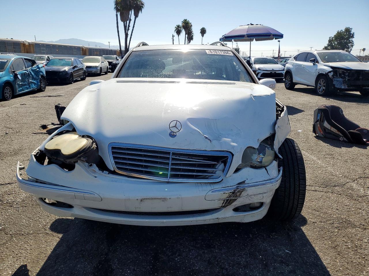 2002 MERCEDES-BENZ C-CLASS