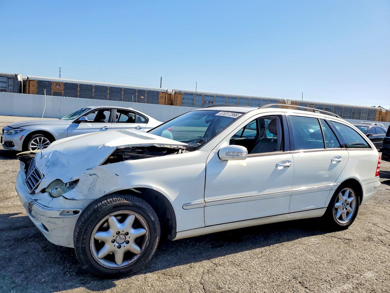 2002 MERCEDES-BENZ C-CLASS