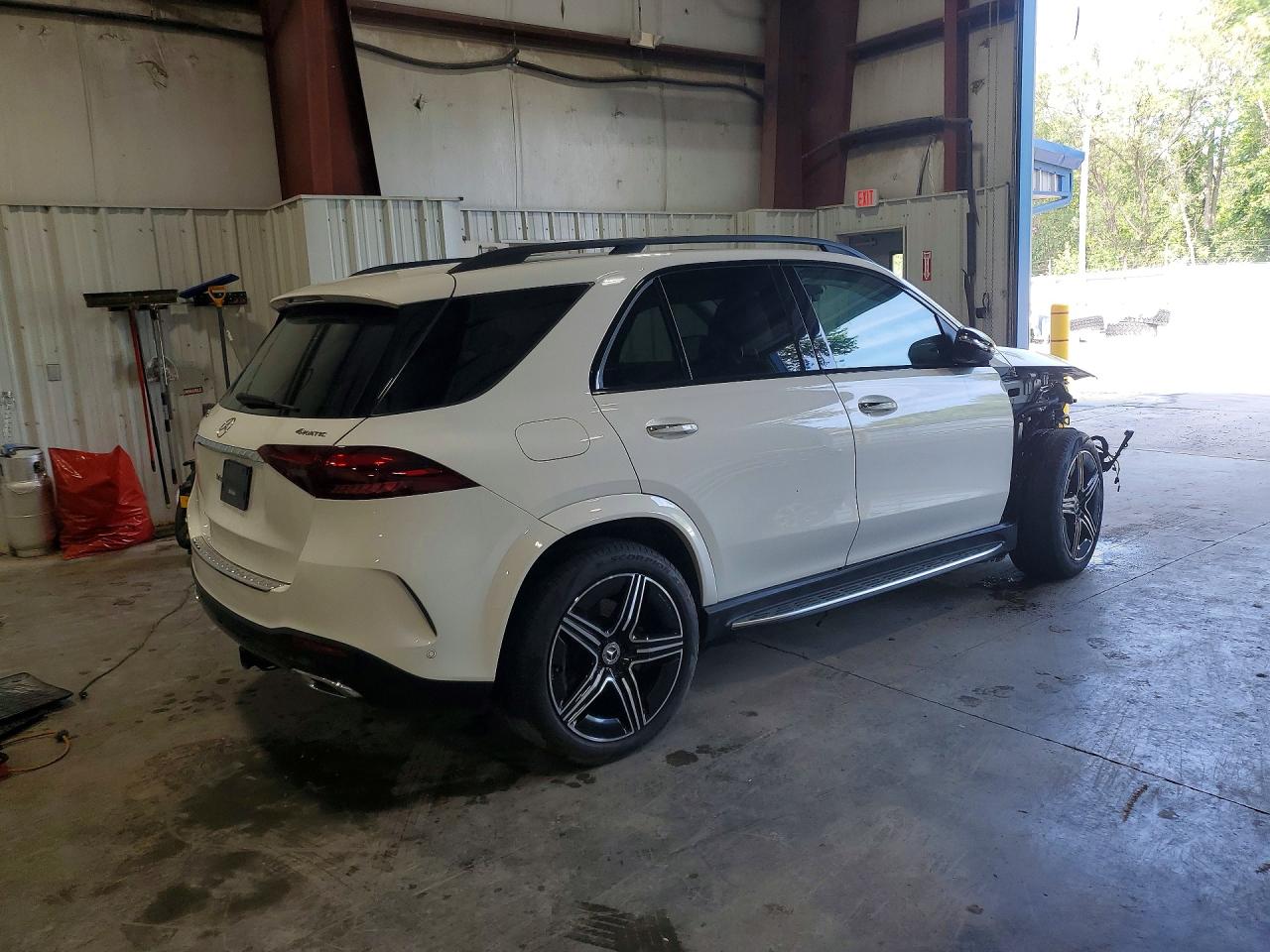 2025 MERCEDES-BENZ GLE-CLASS
