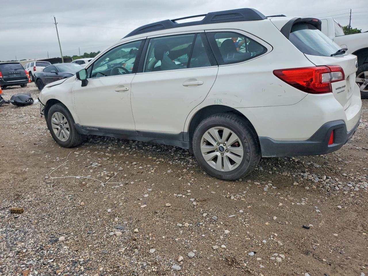 2018 SUBARU OUTBACK