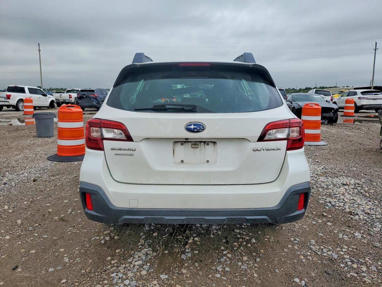 2018 SUBARU OUTBACK