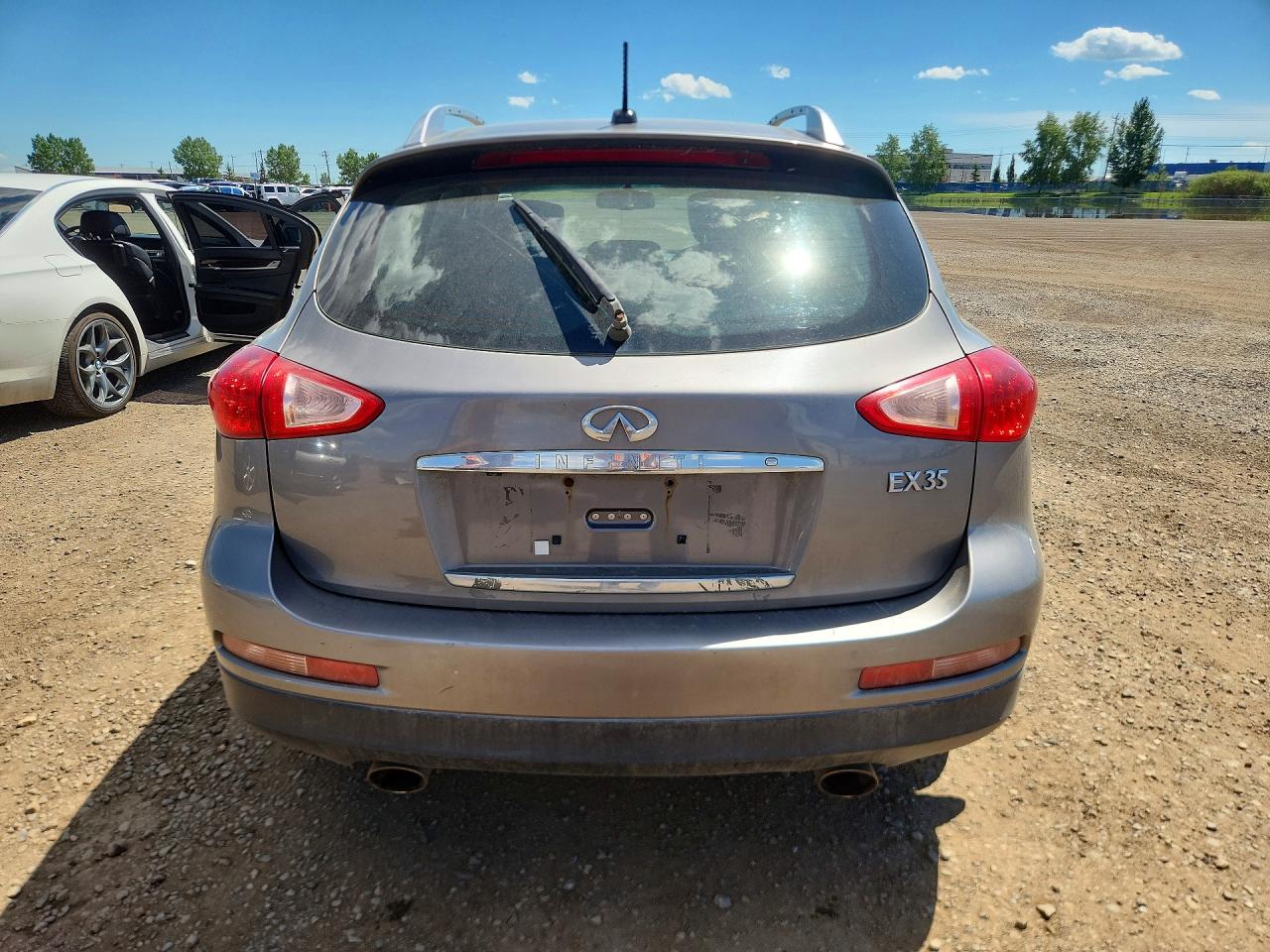 2010 INFINITI EX35