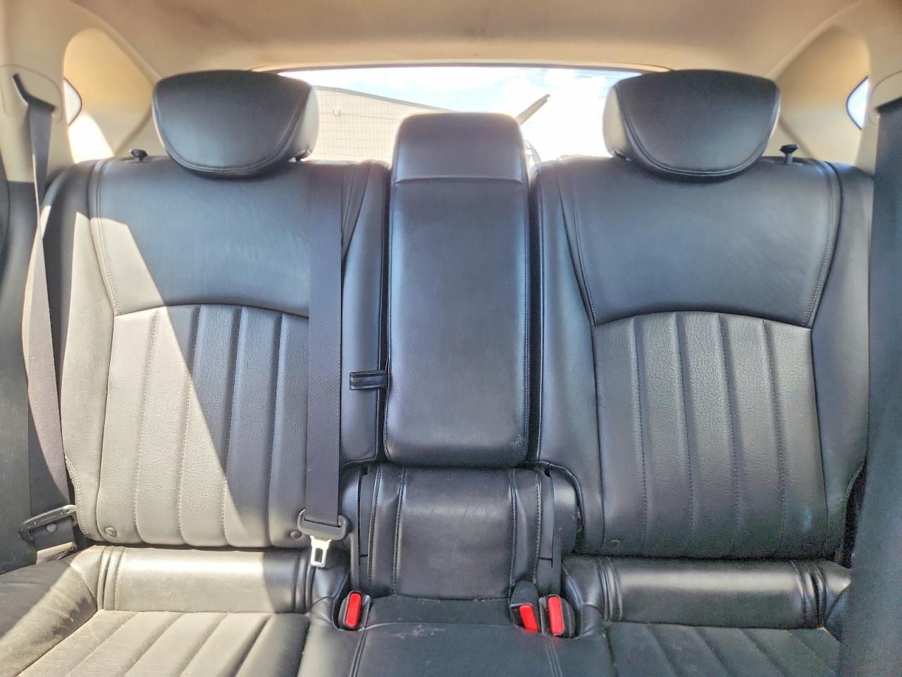 2010 INFINITI EX35