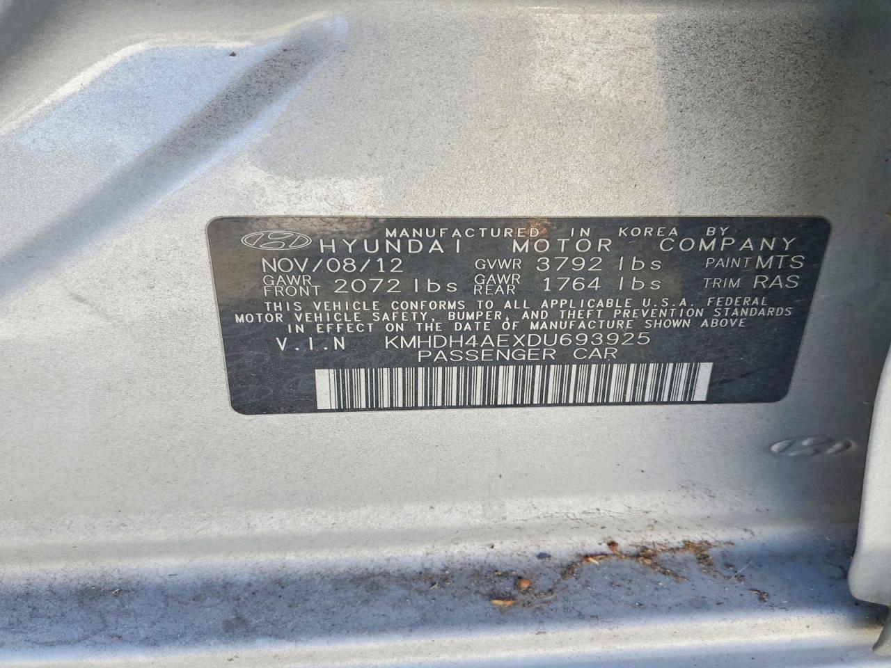 2013 HYUNDAI ELANTRA