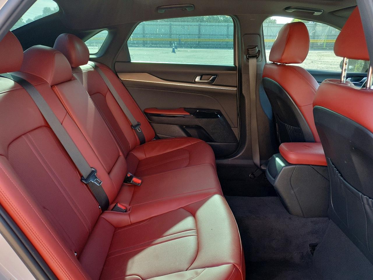2025 KIA K5