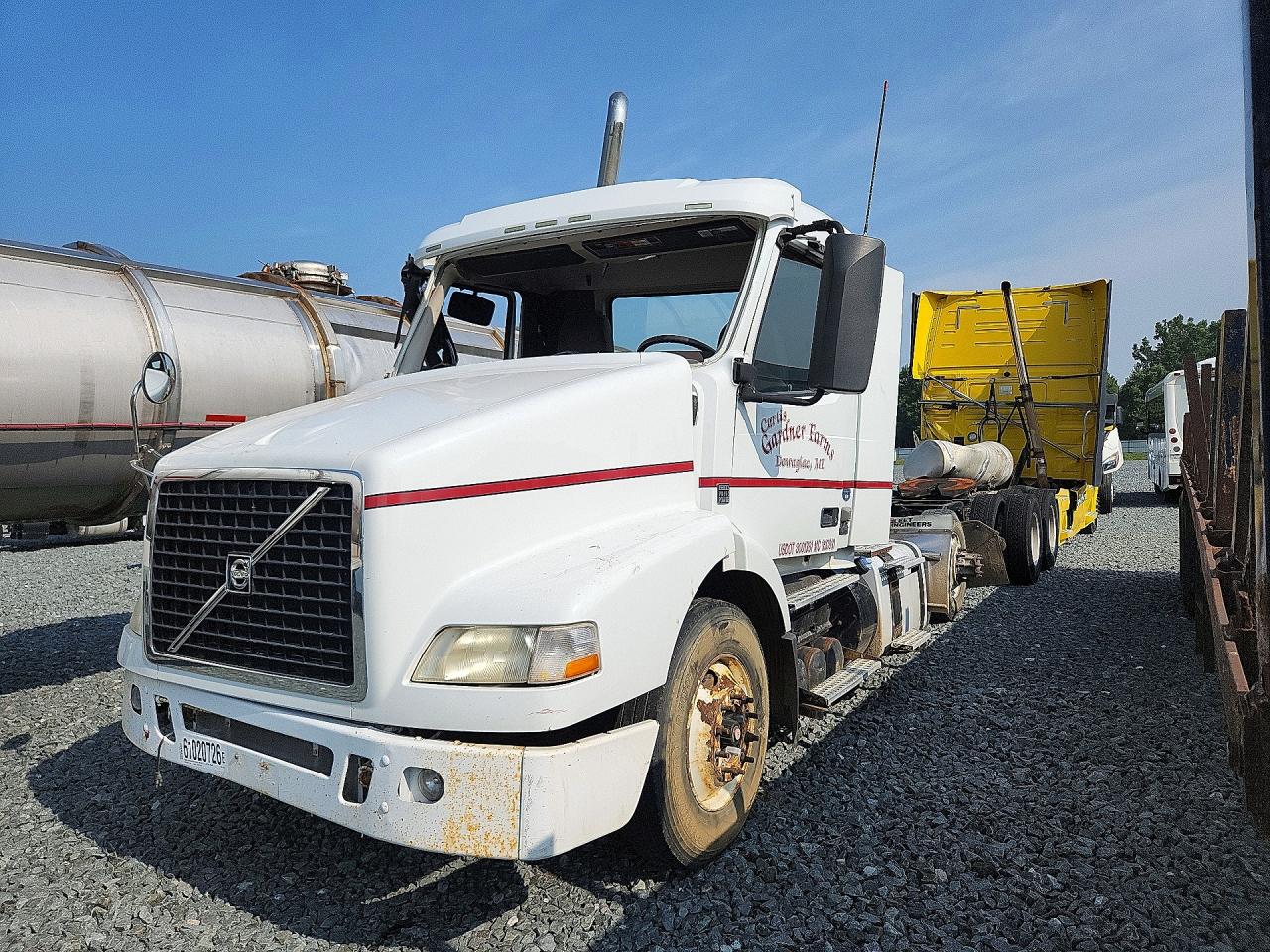 2012 VOLVO VN
