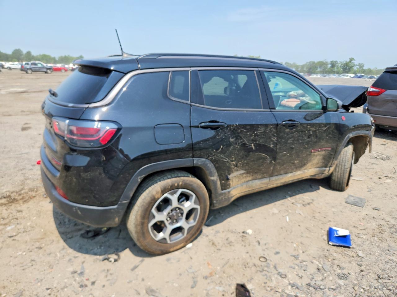 2022 JEEP COMPASS