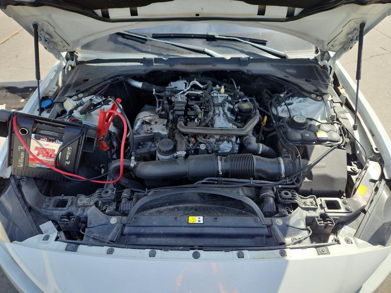 2019 JAGUAR XE