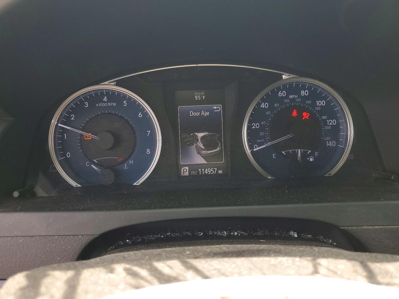 2016 TOYOTA CAMRY