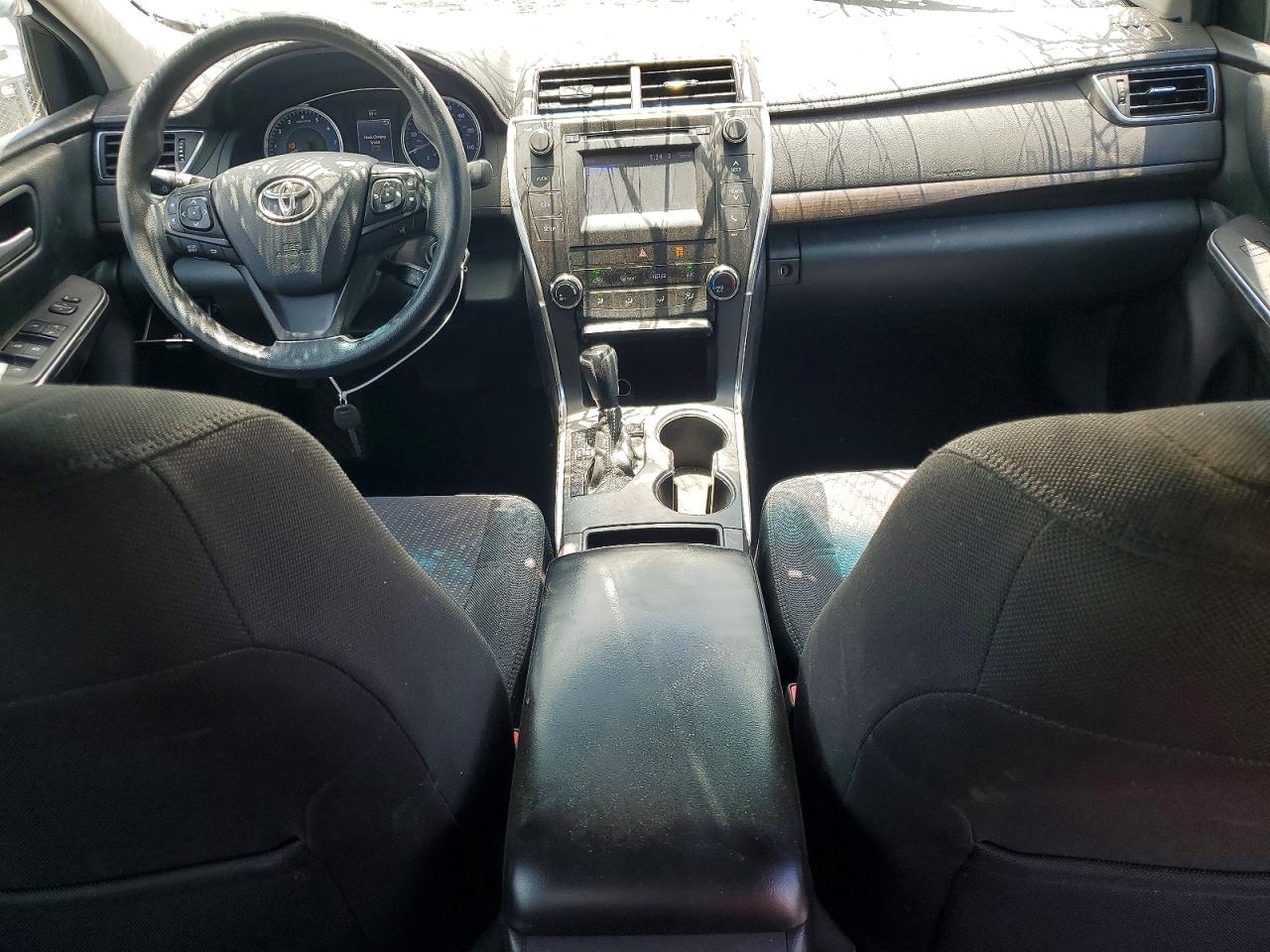 2016 TOYOTA CAMRY