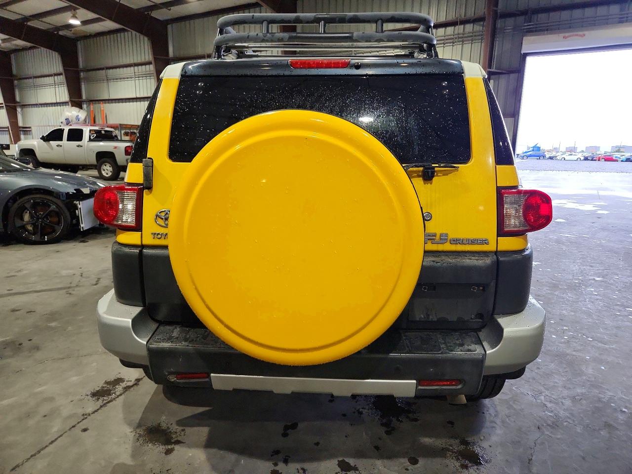 2008 TOYOTA FJ CRUISER