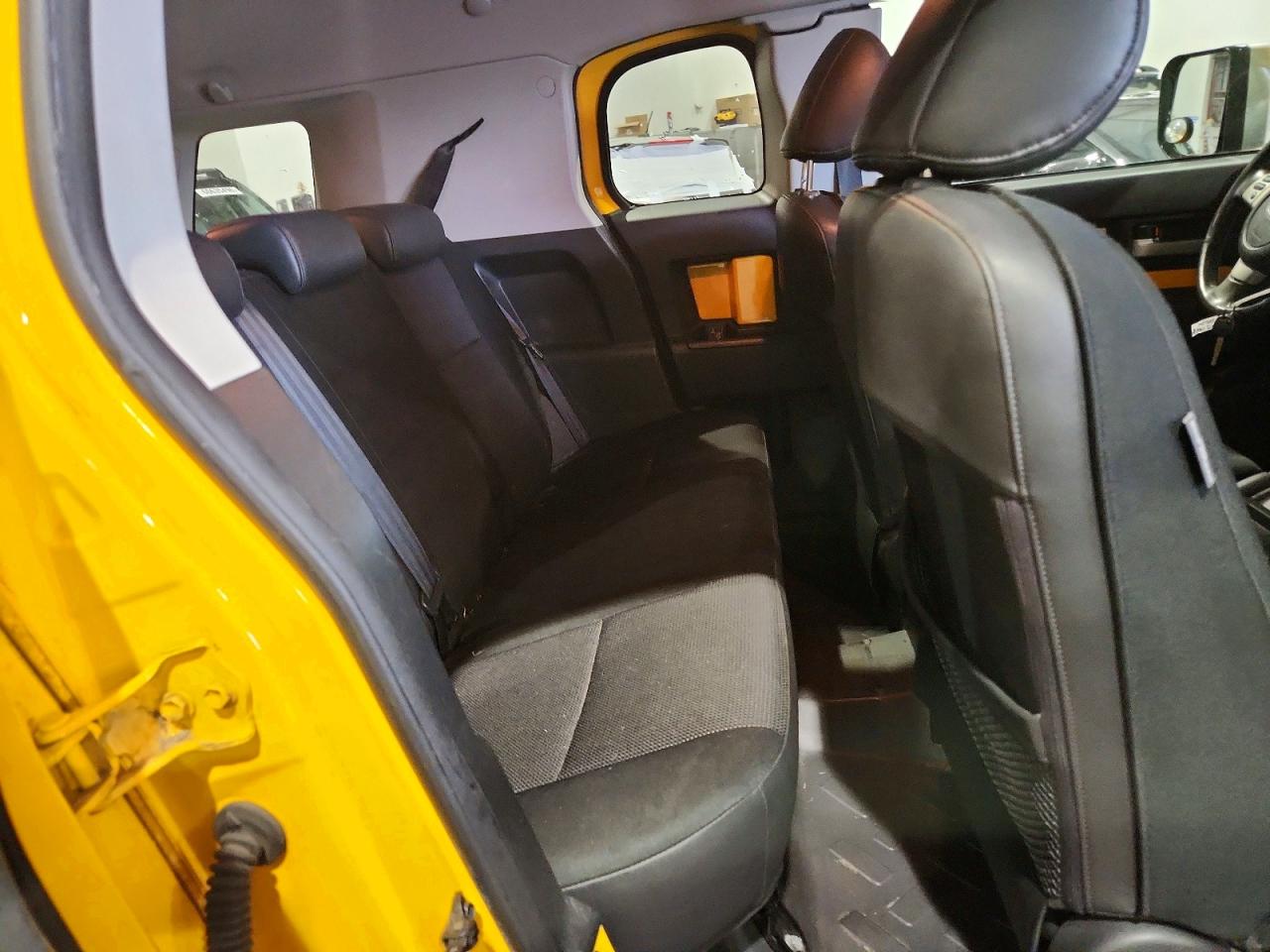2008 TOYOTA FJ CRUISER