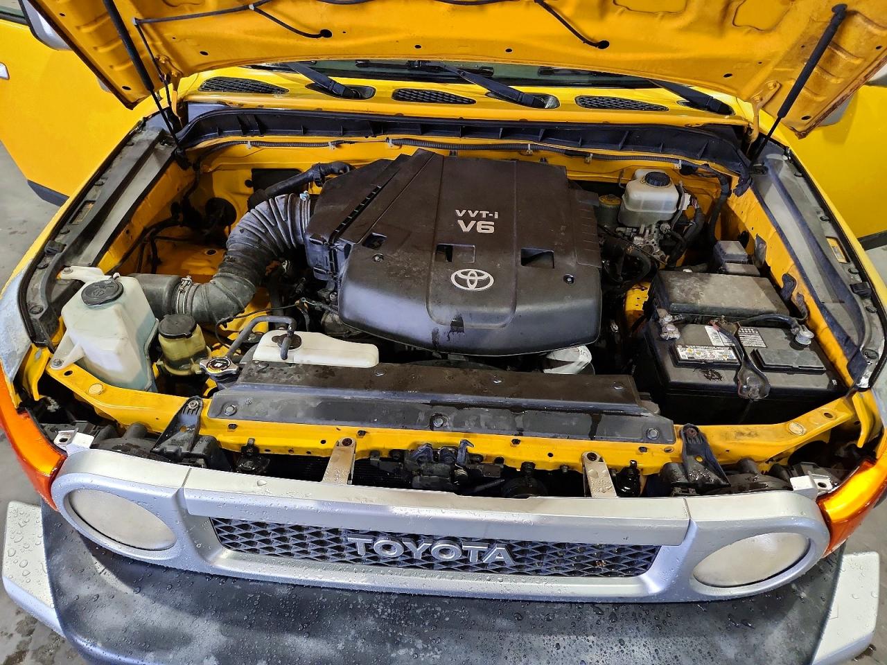 2008 TOYOTA FJ CRUISER