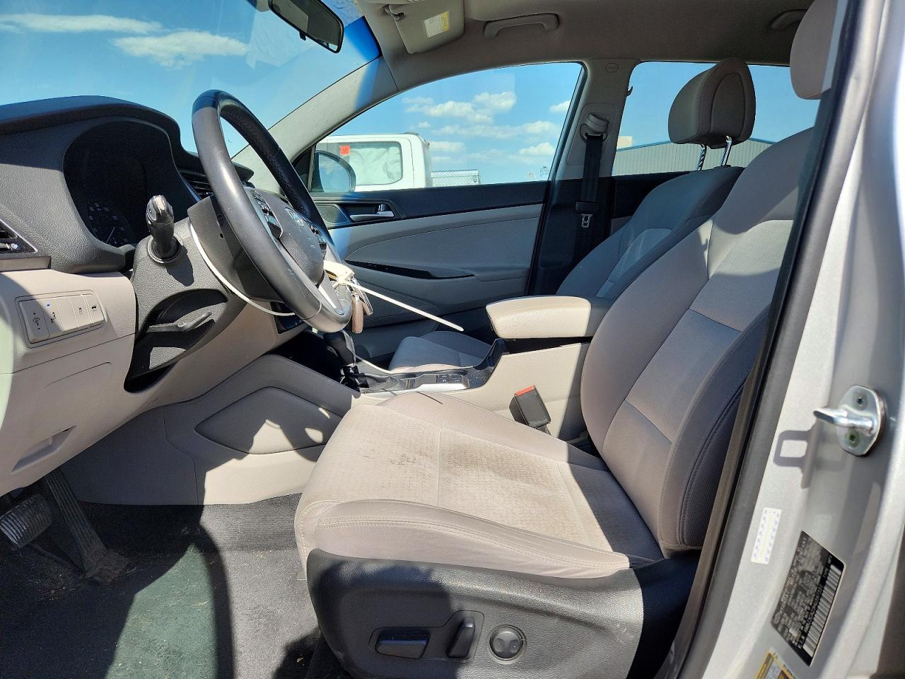 2017 HYUNDAI TUCSON