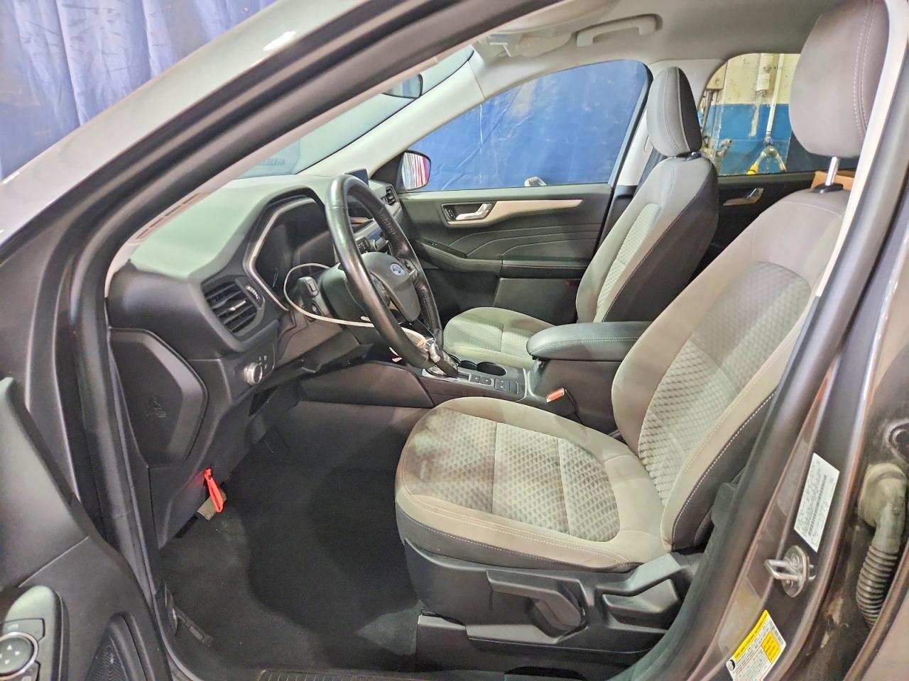 2021 FORD ESCAPE