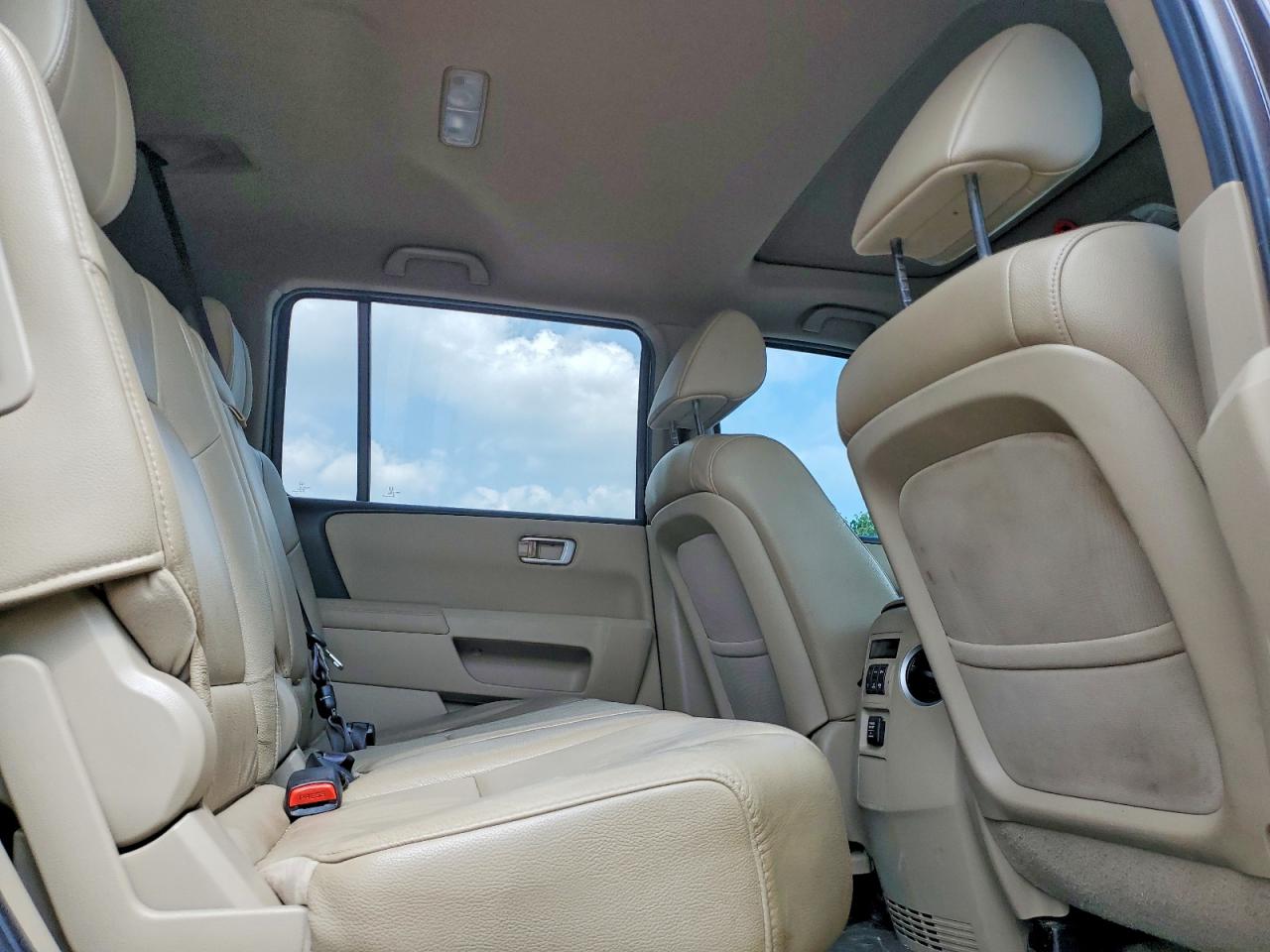 2012 HONDA PILOT