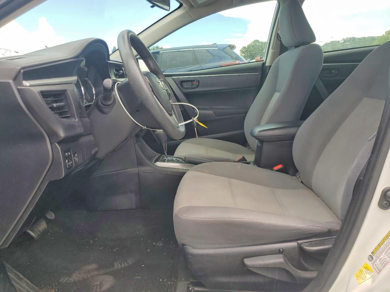 2016 TOYOTA COROLLA