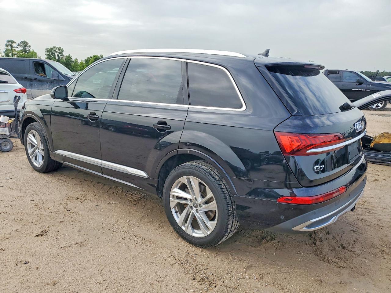 2020 AUDI Q7