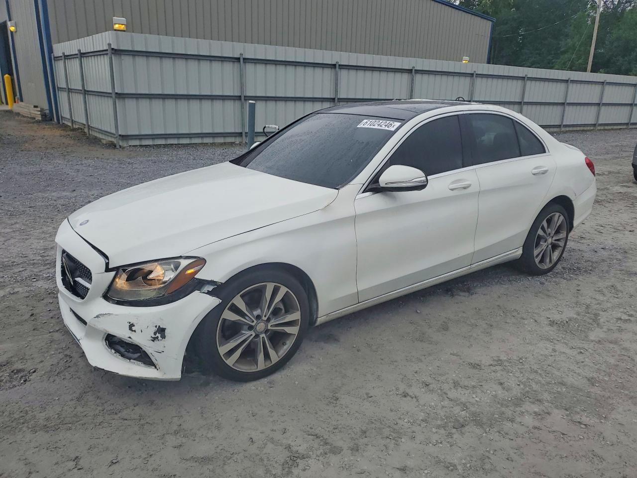 2015 MERCEDES-BENZ C-CLASS