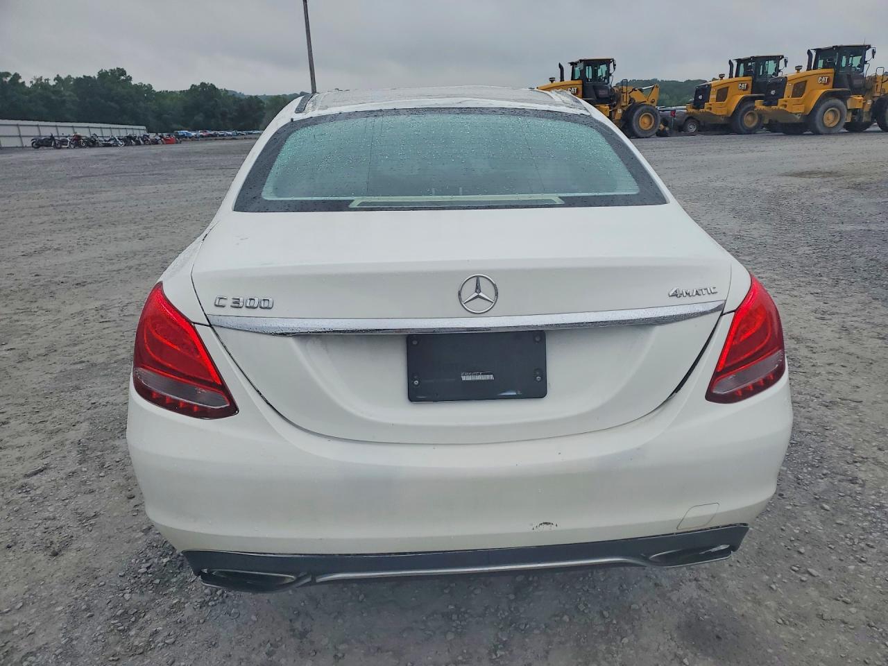2015 MERCEDES-BENZ C-CLASS
