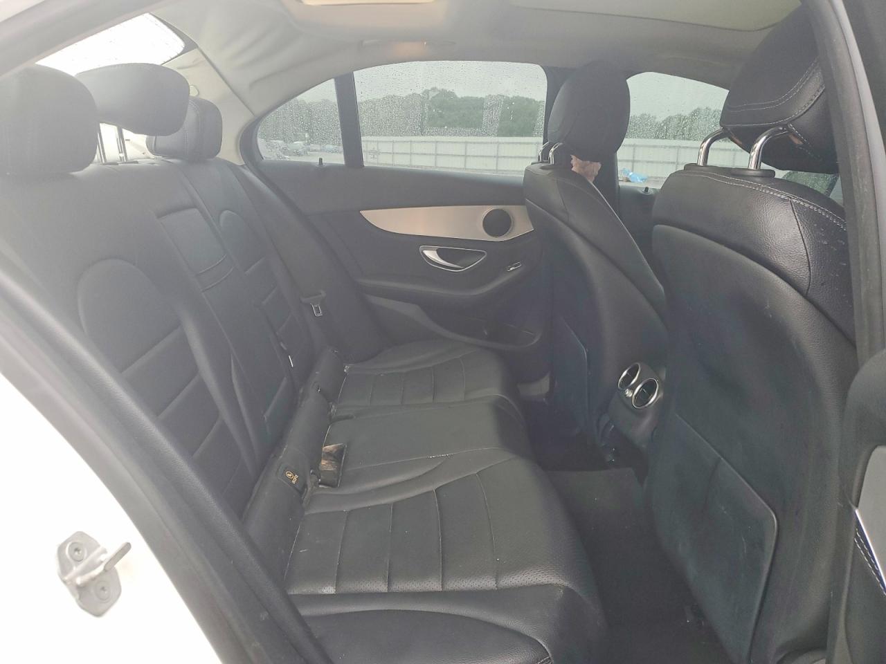 2015 MERCEDES-BENZ C-CLASS