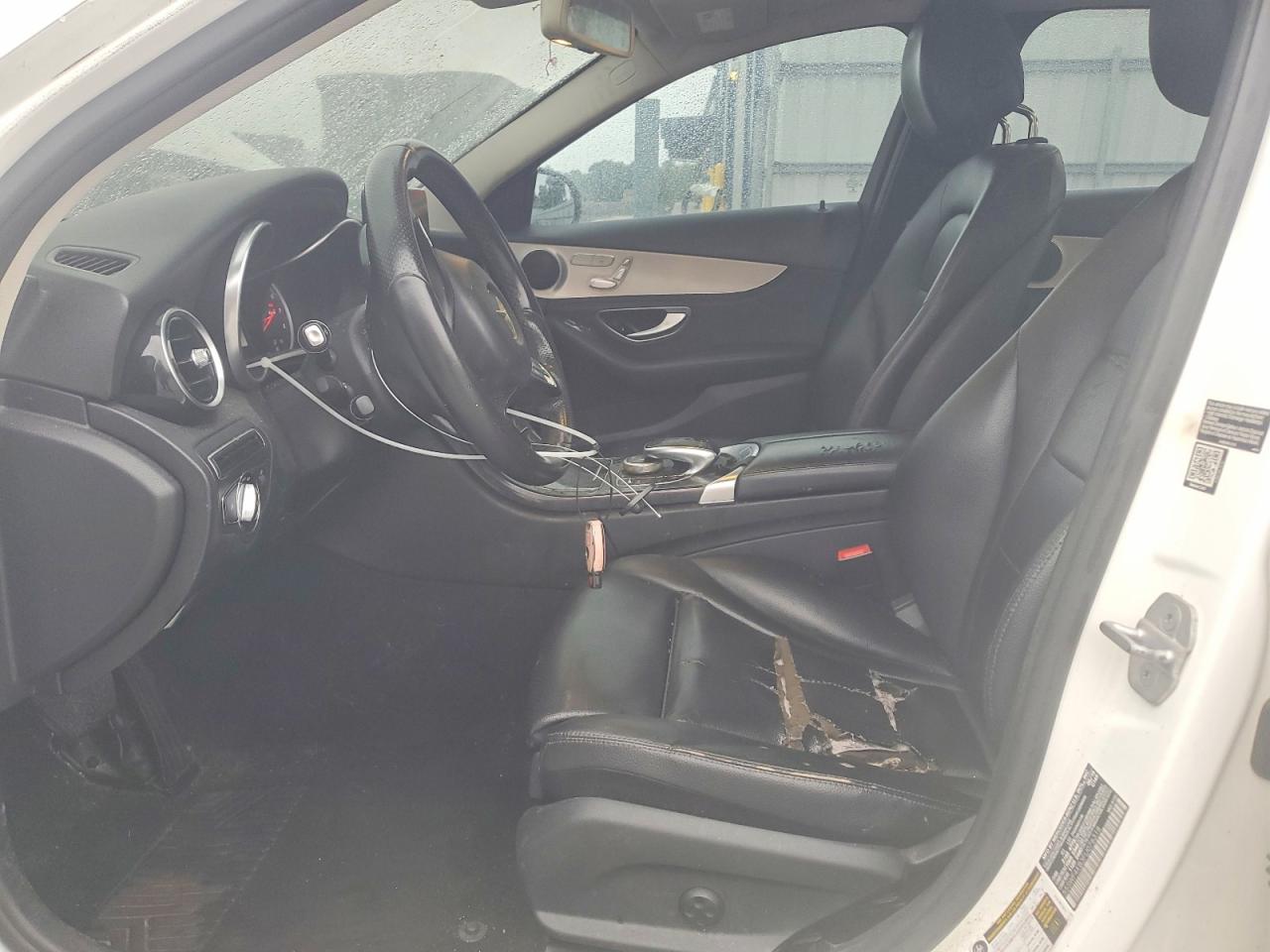 2015 MERCEDES-BENZ C-CLASS