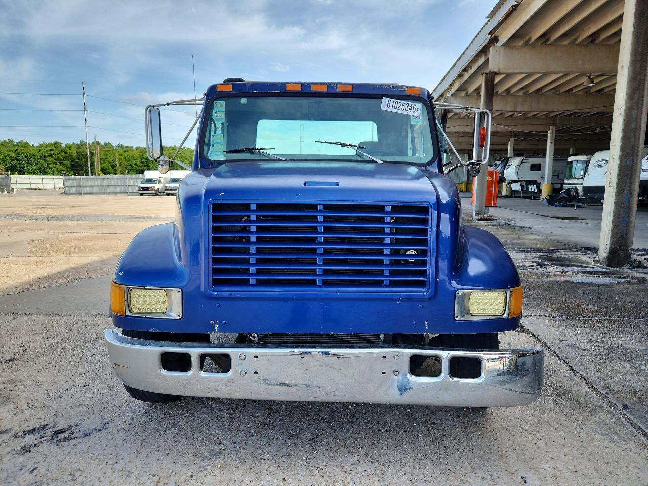 1998 INTERNATIONAL 4000 SERIE