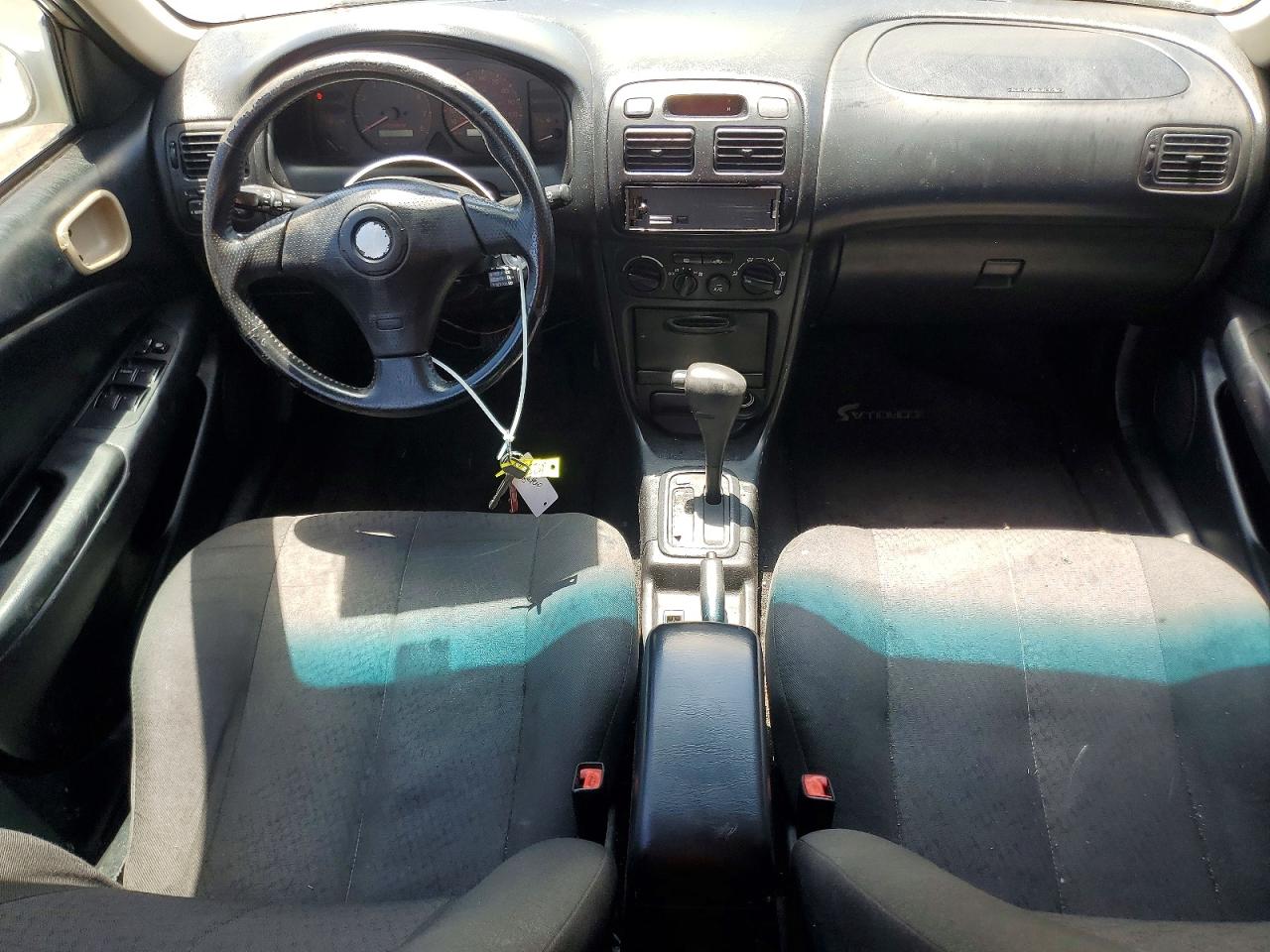 2001 TOYOTA COROLLA