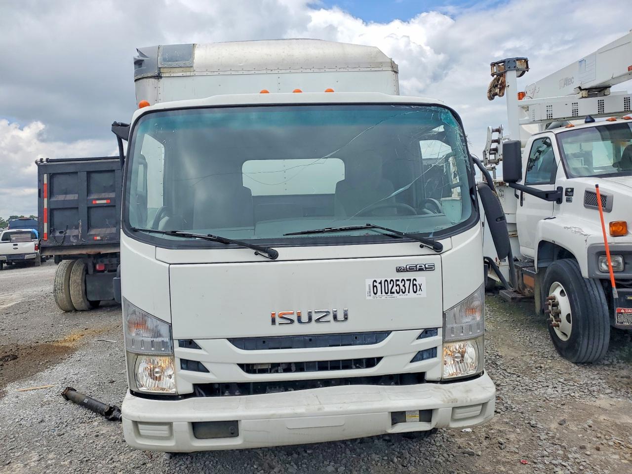 2016 ISUZU NPR
