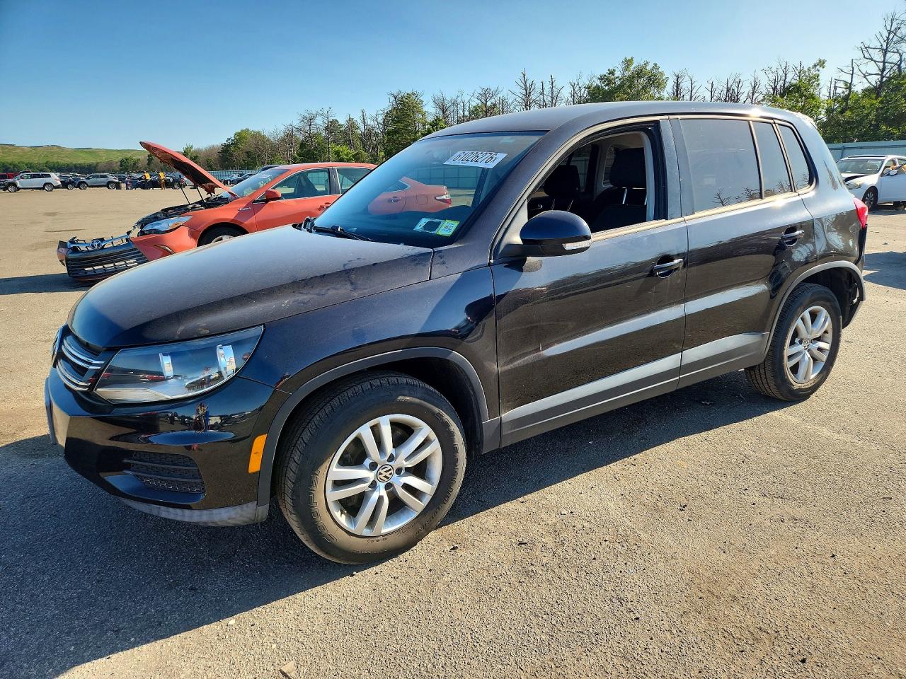 2012 VOLKSWAGEN TIGUAN