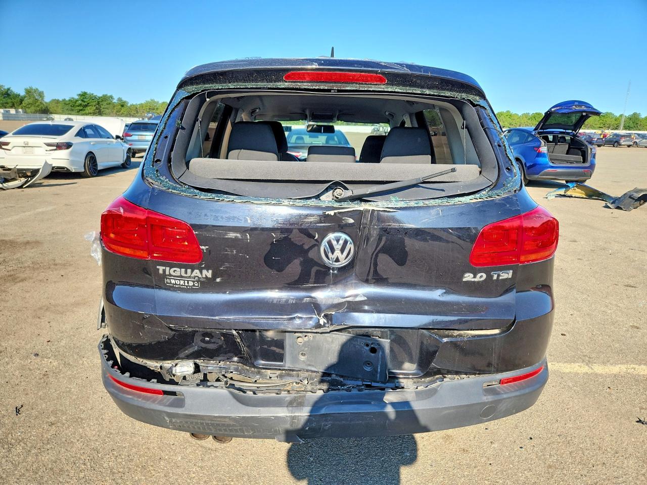 2012 VOLKSWAGEN TIGUAN