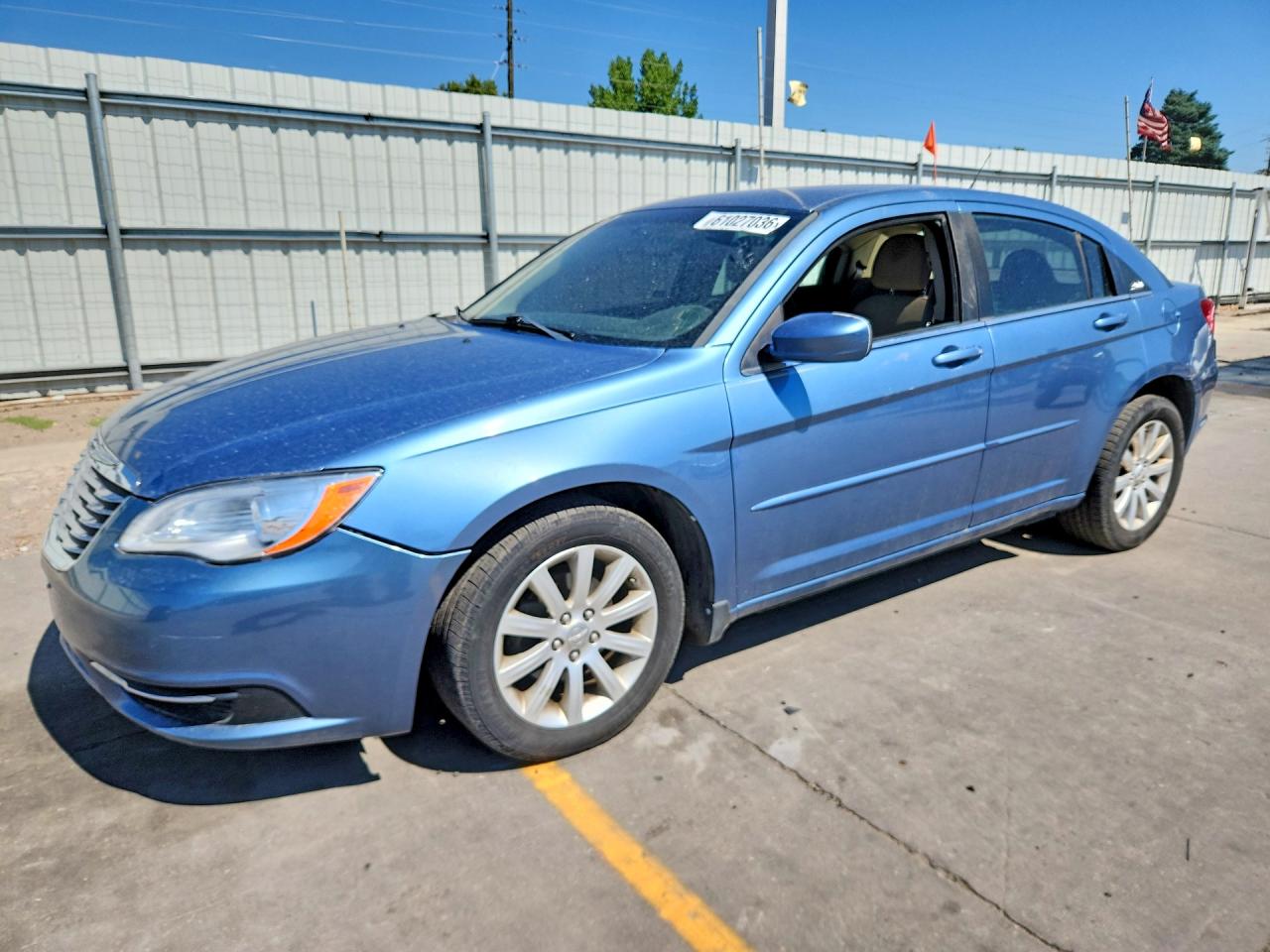 2011 CHRYSLER 200